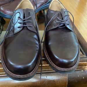 Ecco Oxford shows pre-owned like new